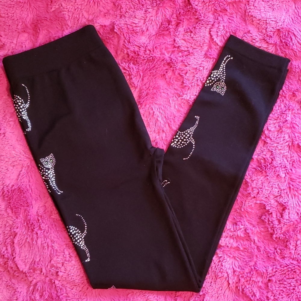 Fleece-lined leggings